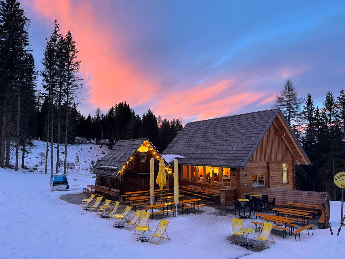 Alpenferienhaus Sophia ซังคท์ลอเรนเซน อ็อบ มูเรา ภายนอก รูปภาพ